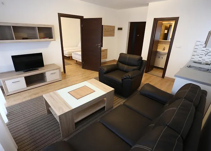 Apartments Kolonija